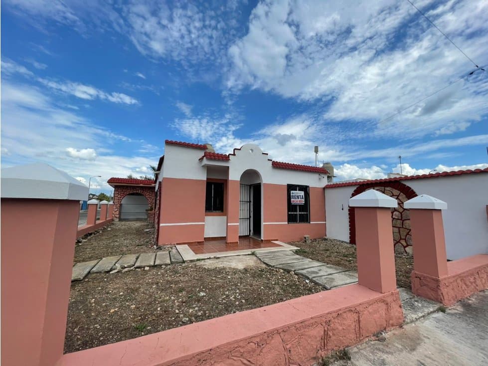 Casa en renta en Pedregales de Caucel - 1
