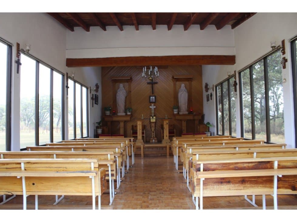Rancho en Las Jacarandas, Morelos, Edo de Mex - 1