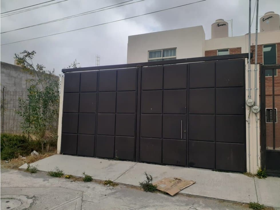 Bonita casa en Ciudad Sahagun, col. Guadalupe. - 1