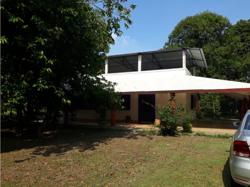 CASA DE CAMPO CON HERMOSO TERRENO 1 HECTAREA  CARDENAS, TABASCO - 1