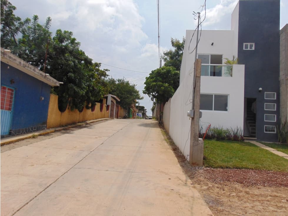 CASA EN VENTA CON ALBERCA EN YECAPIXTLA MORELOS - 1