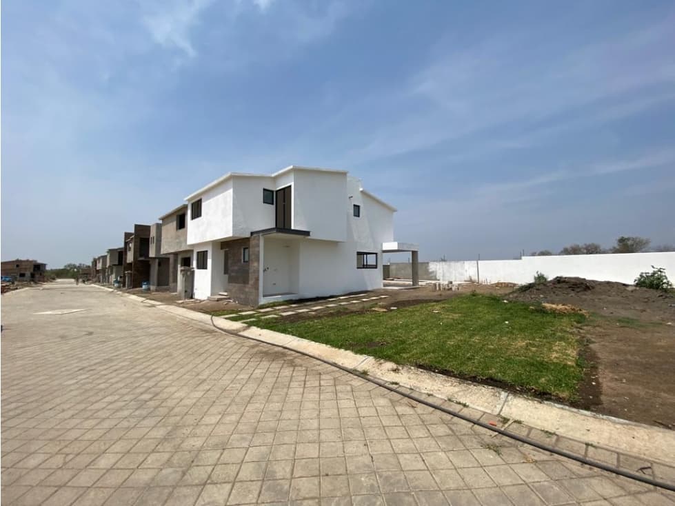 EXCELENTE CASA EN PREVENTA EN YECAPIXTLA MORELOS - 1