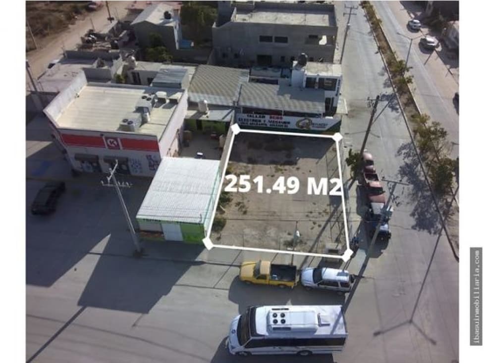 SE RENTA TERRENO EN AVENIDA EN CANGREJOS - CABO SAN LUCAS - 1