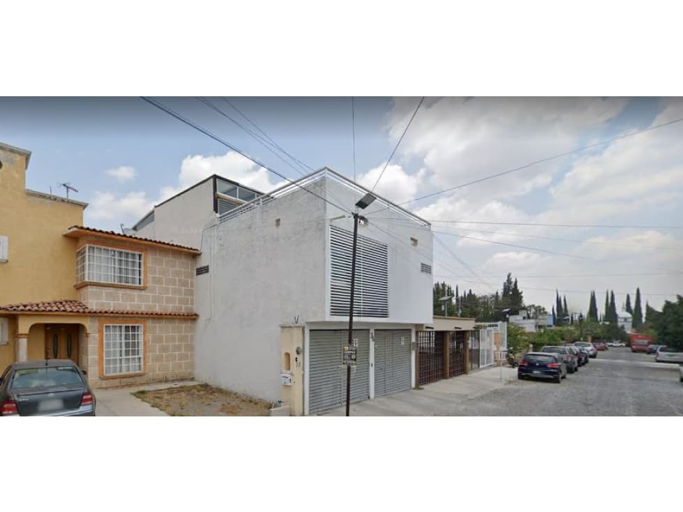 TU MEJOR OPCION CASA DE REMATE EN COL. JARDINES DEL VALLE - 1