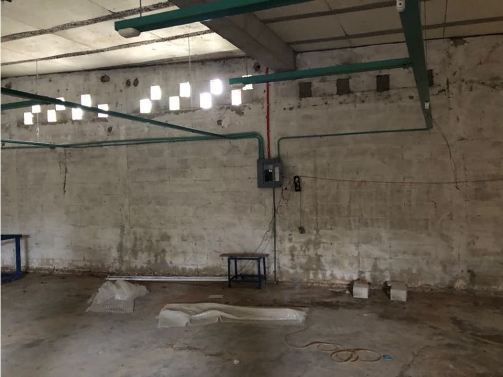 Bodega en venta o renta en Valladolid - 1
