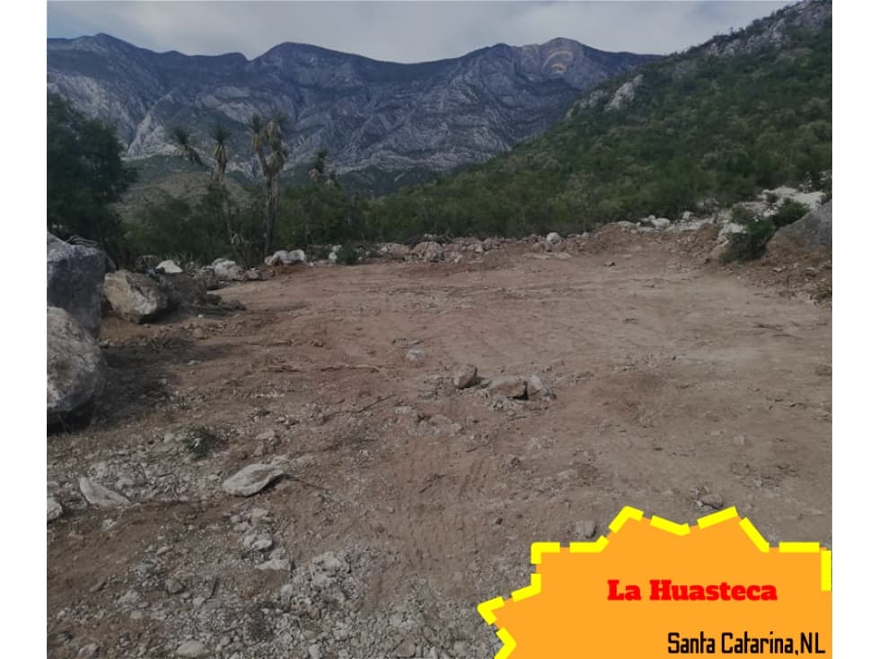 Terreno en venta La Huasteca - 1