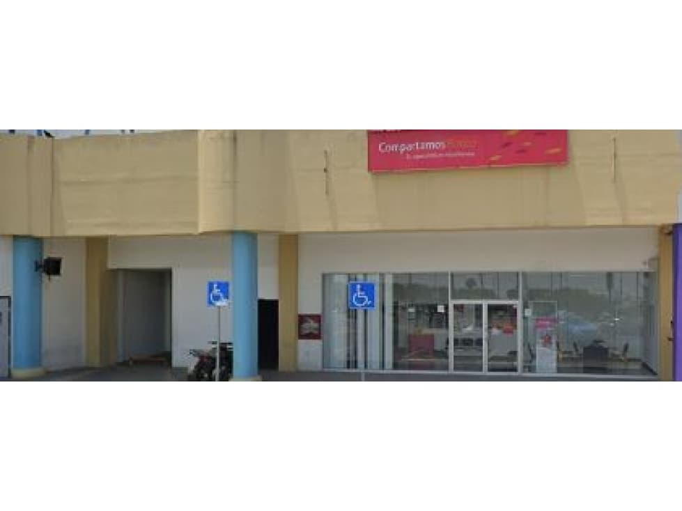 LOCAL EN RENTA DE 241 M 2 EN PLAZA PABLO LIVAS  MAO - 1