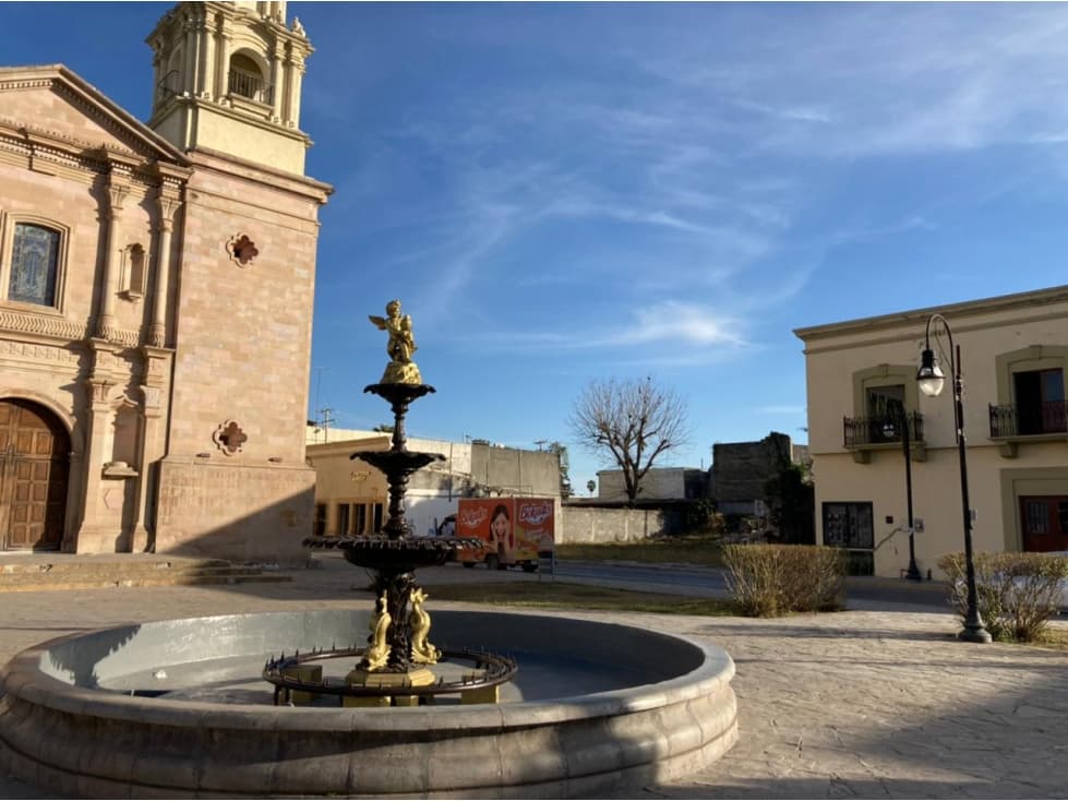 Terreno en renta centro de Linares frente a Catedral LSL - 1