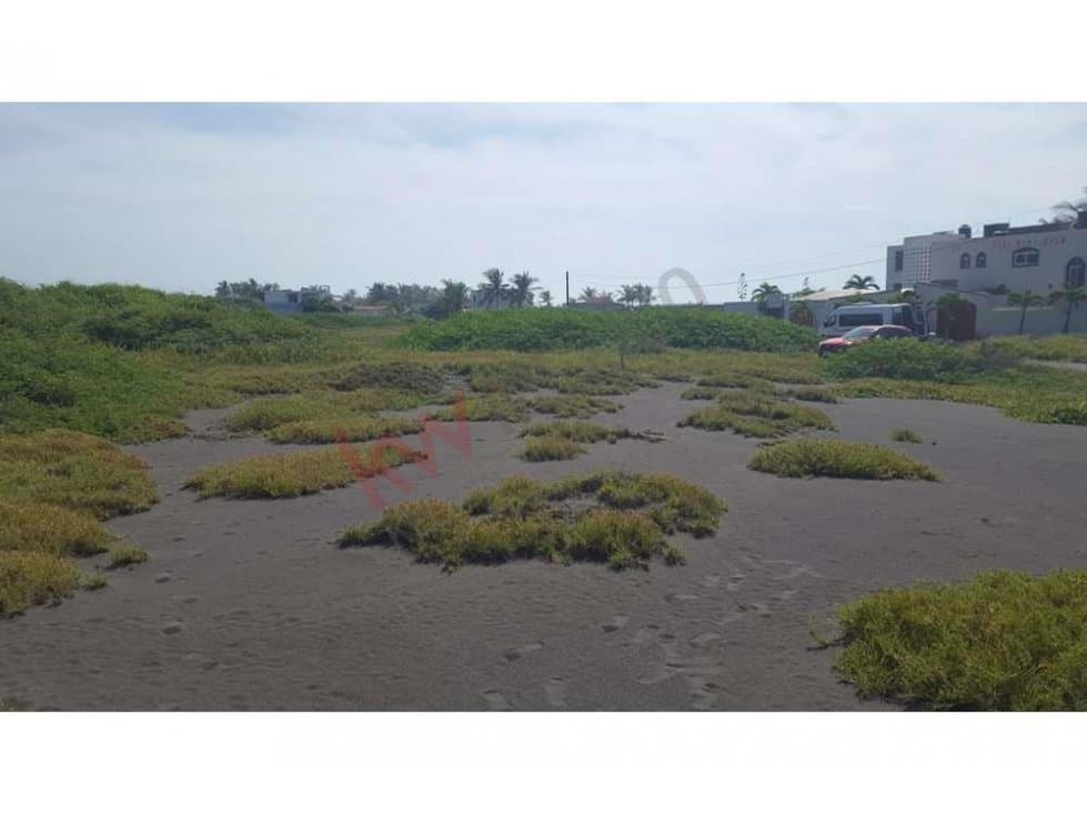 TERRENO EN VENTA COLIMA, CUYUTLAN.  FRENTE A LA PLAYA - 1