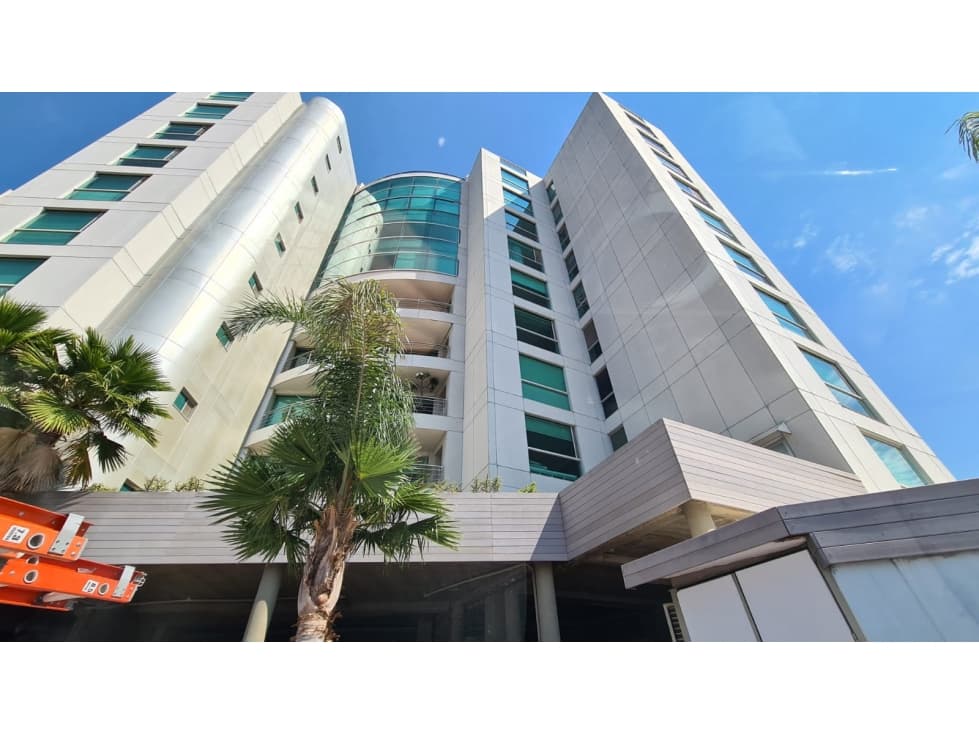 LINDO DEPARTAMENTO CON TERRAZA JURICA REGENCY CLUB - 1