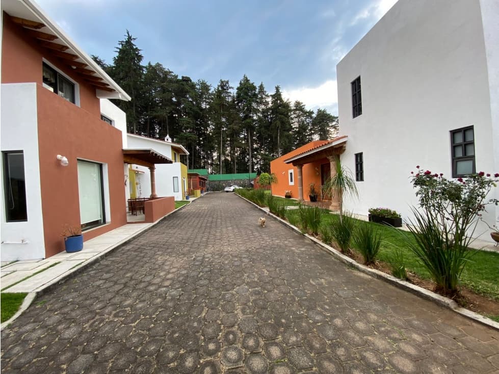 CASA GRANDE EN EL PUEBLO MÁGICO DE PÁTZCUARO MICHOACÁN - 1