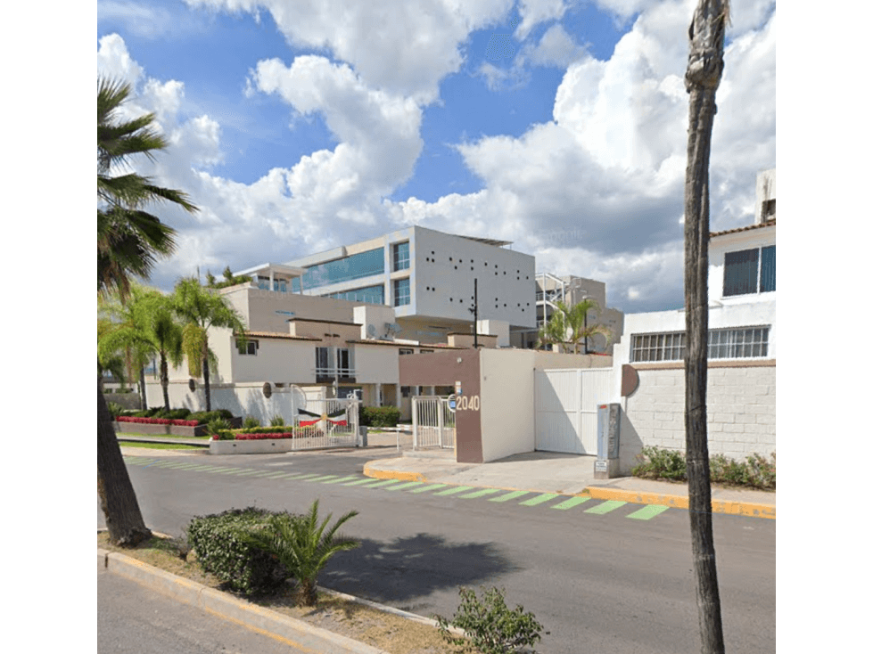 ADQUIERE INCREÍBLE CASA DE REMATE EN SANTIAGO DE QUERÉTARO, QRO - 1