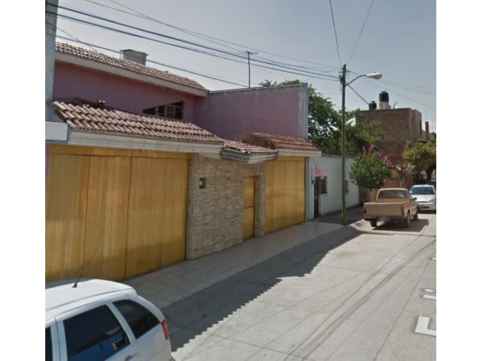 CASA EN CALLE FELIPE ANGELES, EL SALTO, JALISCO. - 1