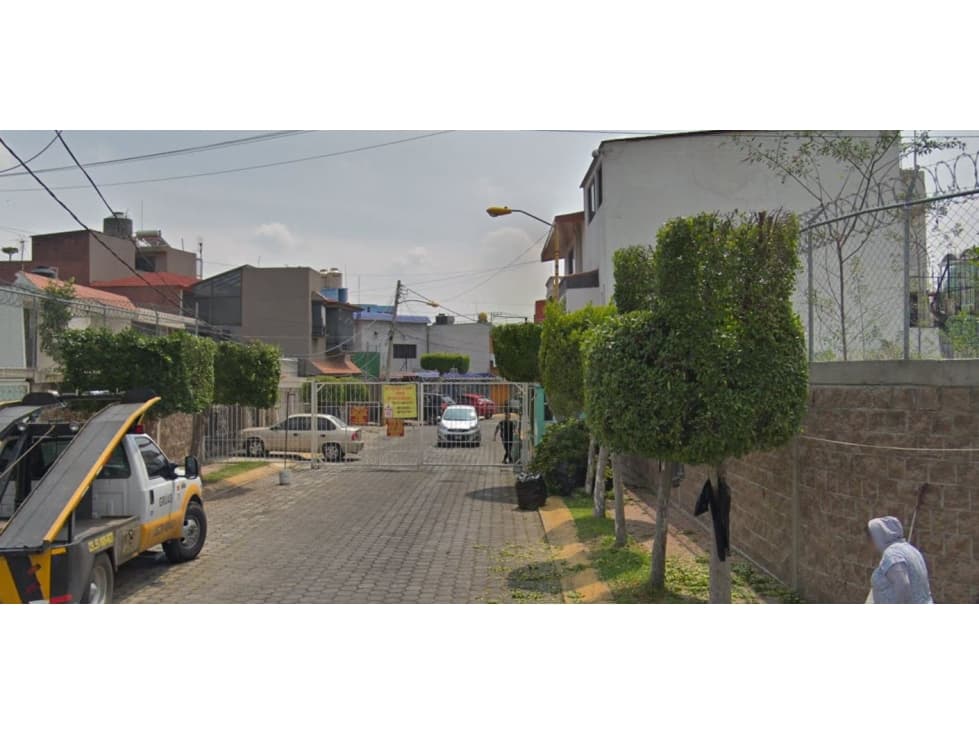Vive en Hermosa casa en Remate Bosques de Aragón, Nezahualcóyotl, - 1