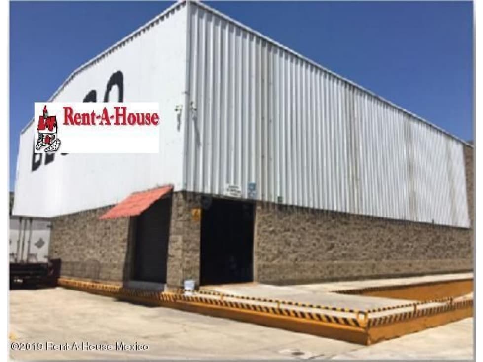 Nave industrial en venta en Circuito de la Industria Lerma 211704RU - 1