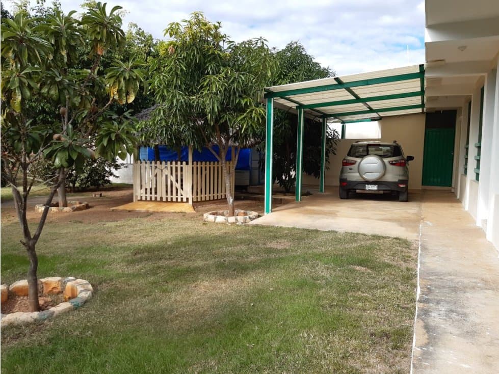 SE VENDE HERMOSO RANCHO - 1