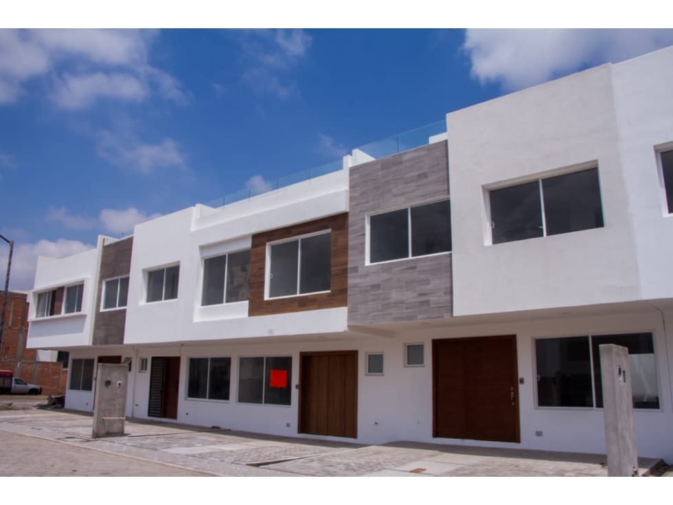Casas En Venta Dentro De Residencial En Cuautlancingo - 1