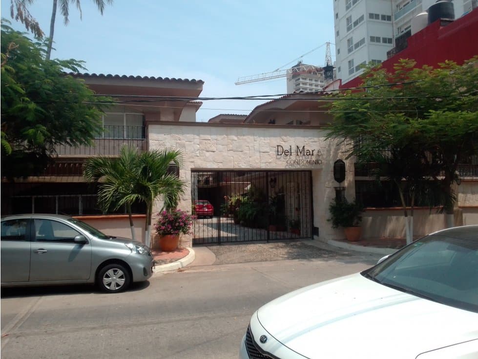 DEPARTAMENTO EN RENTA COSTA AZUL CERCA AL MAR - 1
