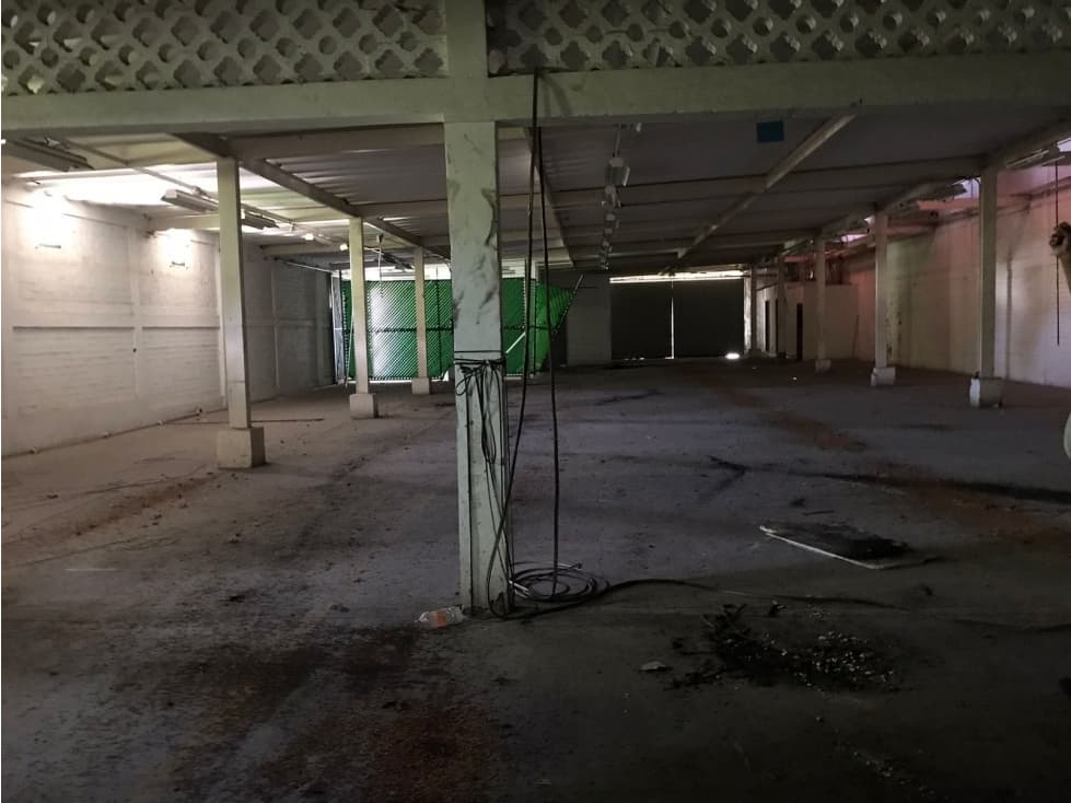 BODEGA EN RENTA BOULEVARD DE LAS NACIONES ZONA DIAMANTE ACAPULCO - 1