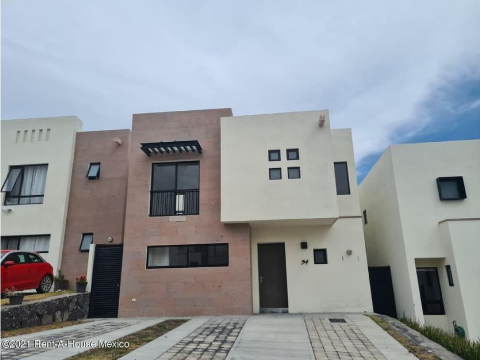 EN RENTA Casa en Zibata, QRO. GRC22-380 - 1