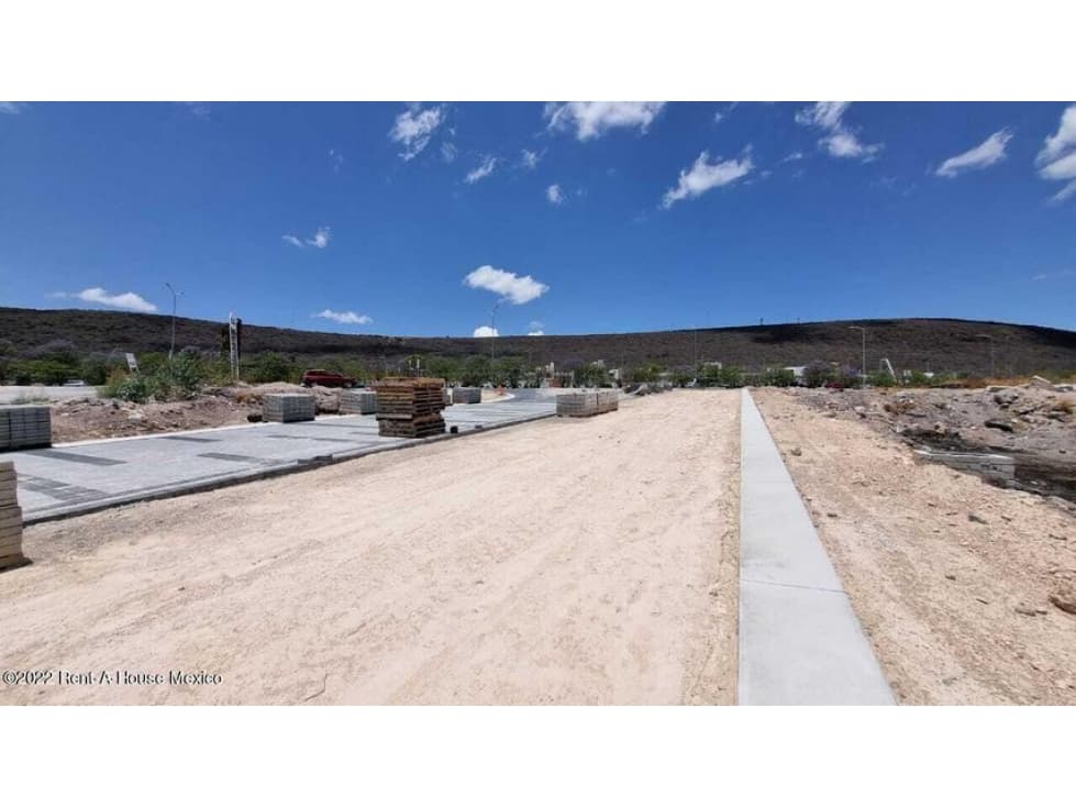 Fray Junipero lote comercial en PREVENTA DE 12 MESES de 752 mts2 - 1