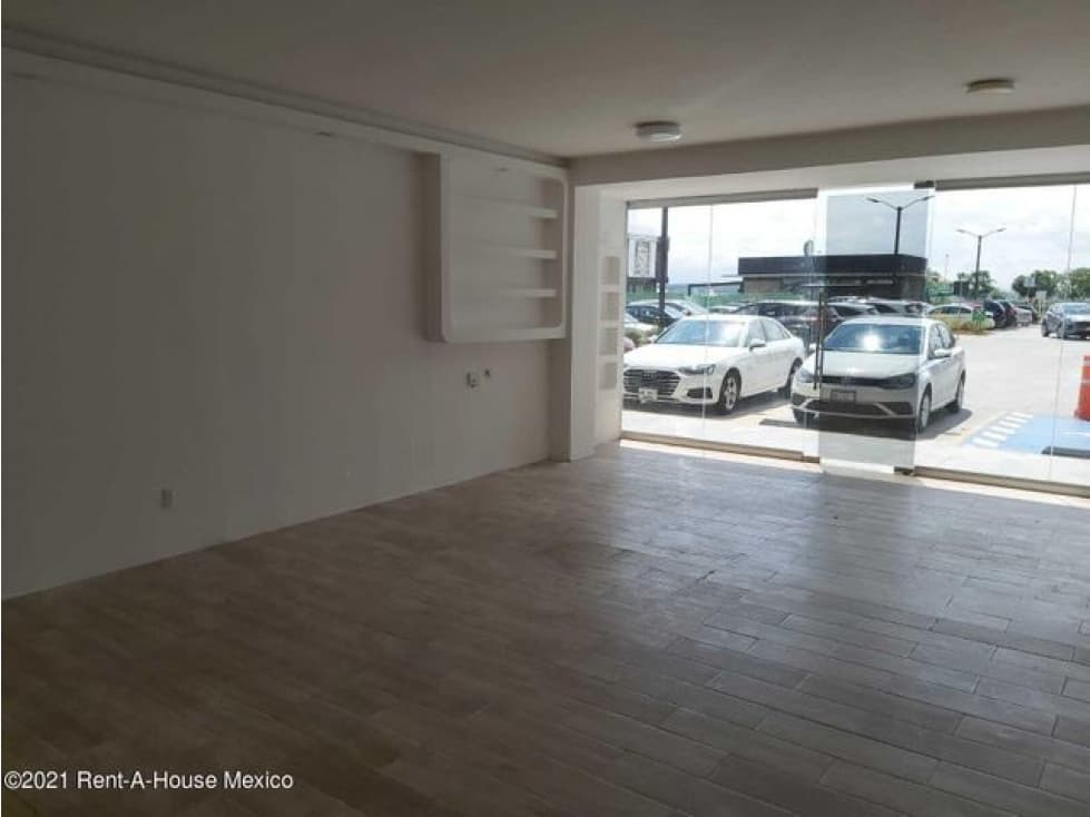 Local Comercial en Juriquilla Santa Fe - 1