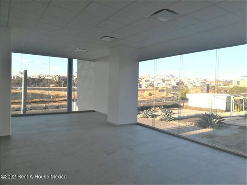 Oficina comercial en mezzanine - Piamonte, RENTA - 1
