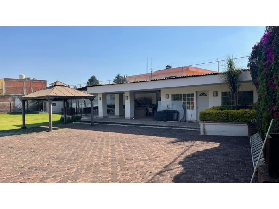 Jardin con Casa para eventos Venta cerca Lago de Patzcuaro y el Muelle - 1