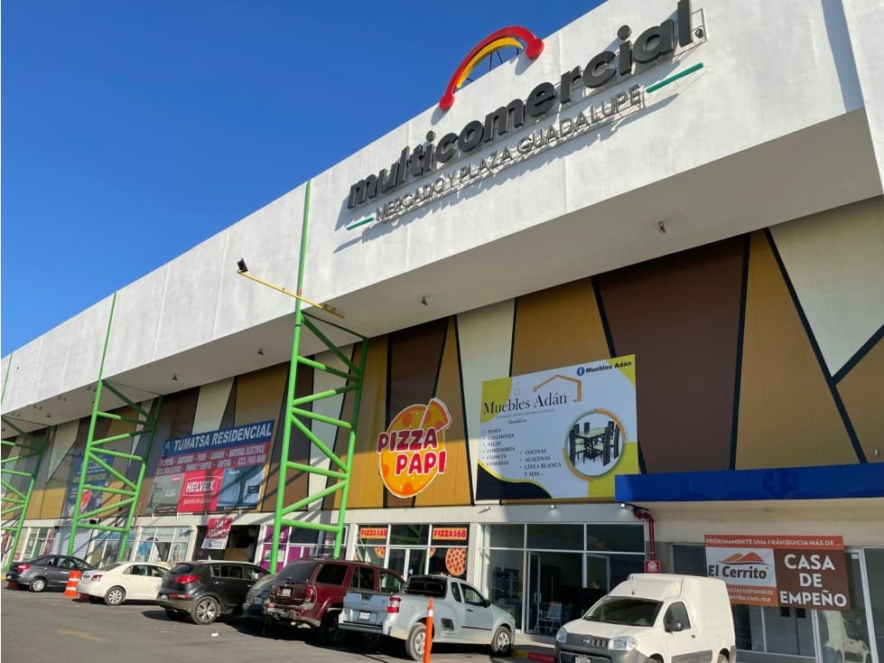 Local Comercial en Multicomercial en renta en Guadalupe en Nuevo Leon - 1