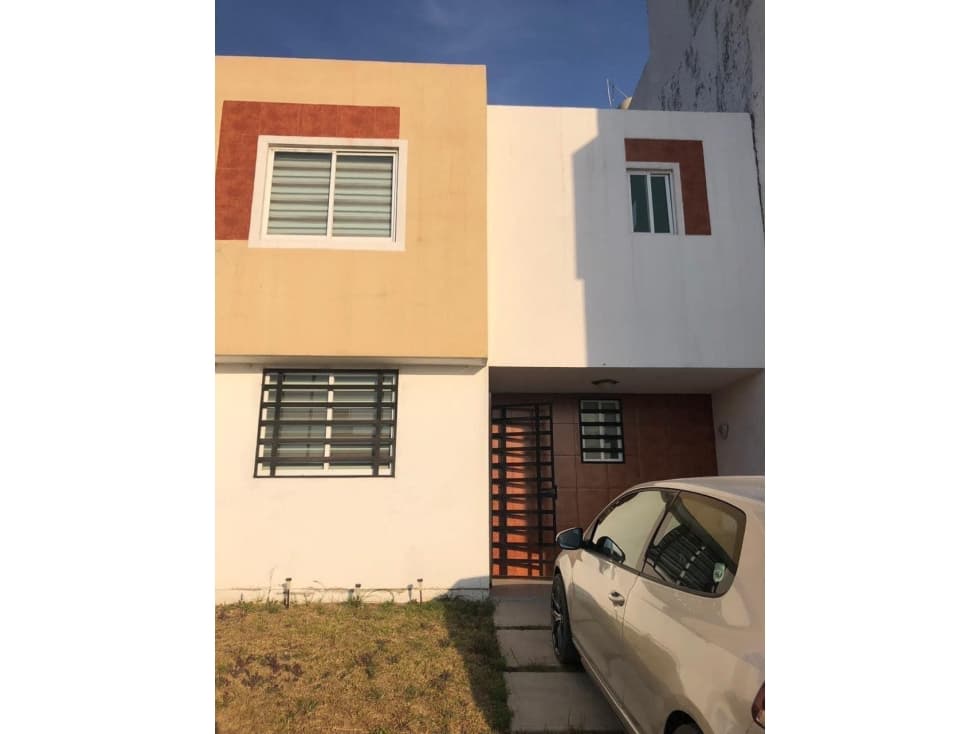 CASA FRACC LOMAS DE ITURBE - 1