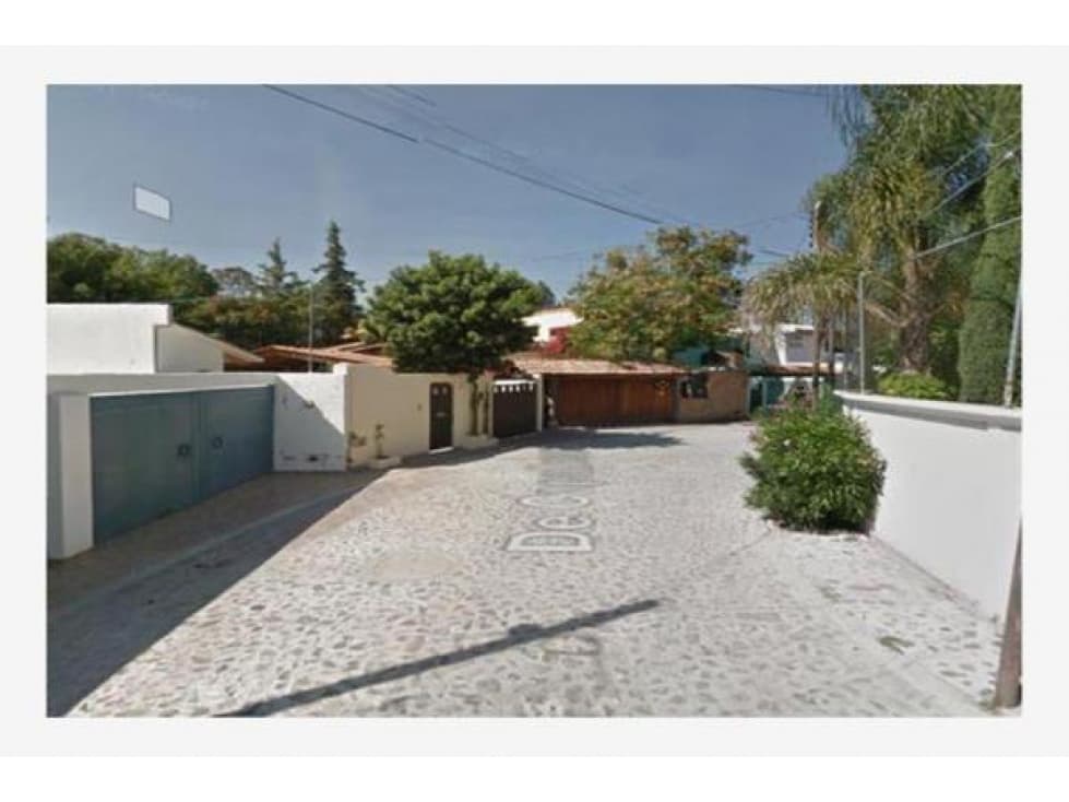 REMATO AMPLIA CASA EN JURICA QRO. $1,297,478 ULTIMO PRECIO ¡APROVECHE! - 1