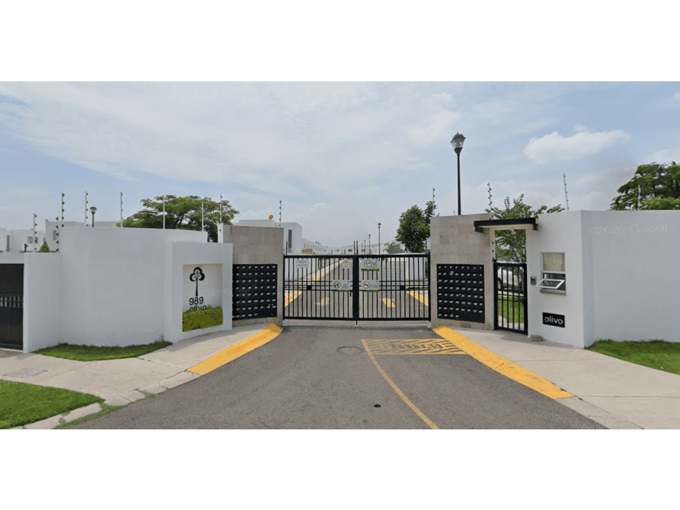 Casa en Fraccionamiento Paseos del Bosque $972,800 - 1