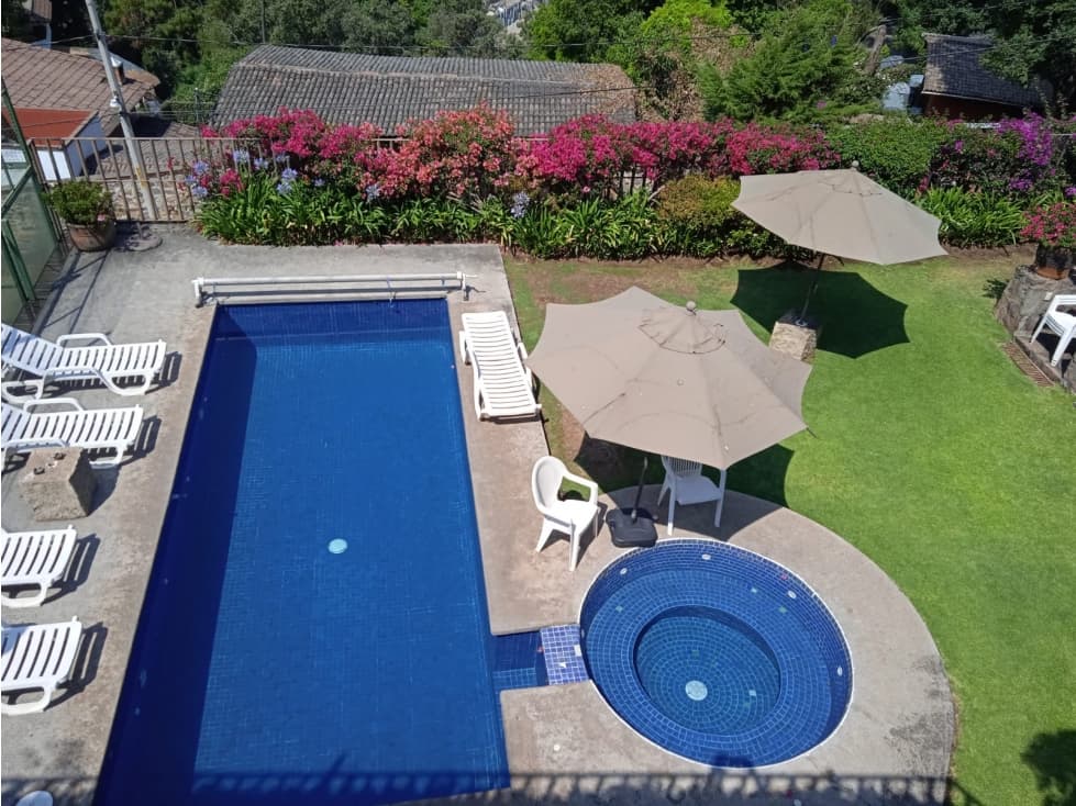 CASA EN CONDOMINIO CON VISTA AL LAGO - 1