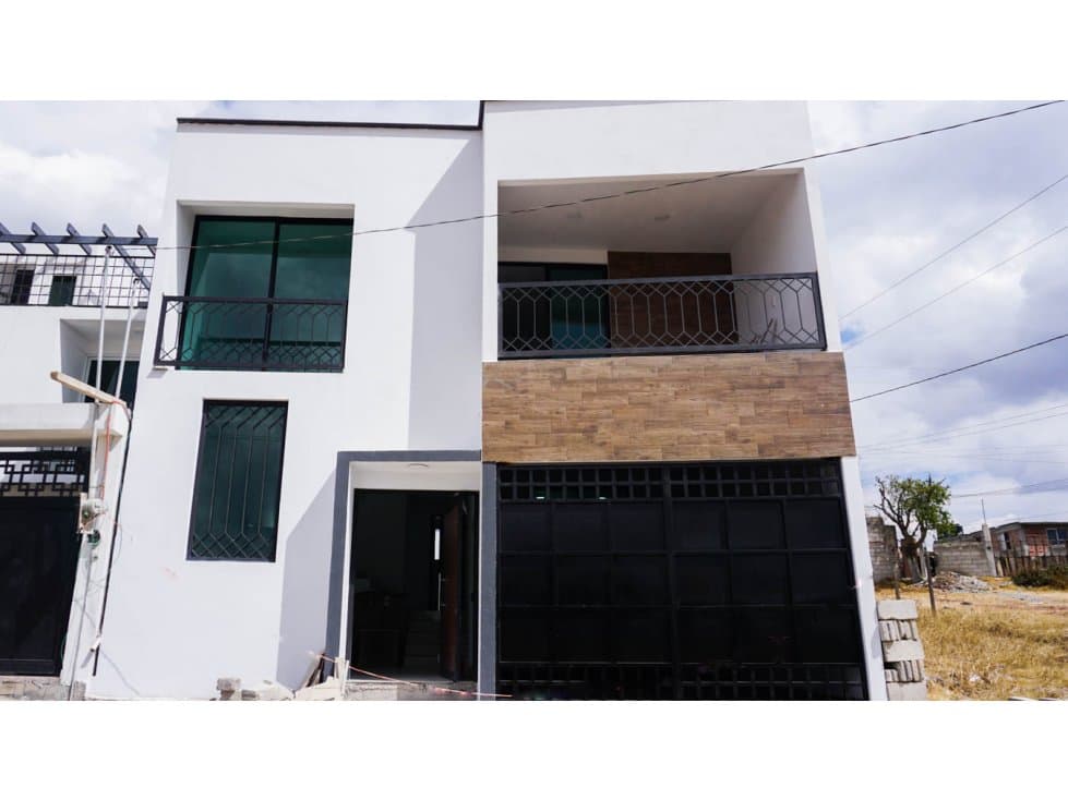 CASA ARQUITECTÓNICA - 1