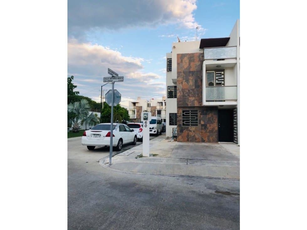 Venta de casa Ciudad del Carmen Antares - 1