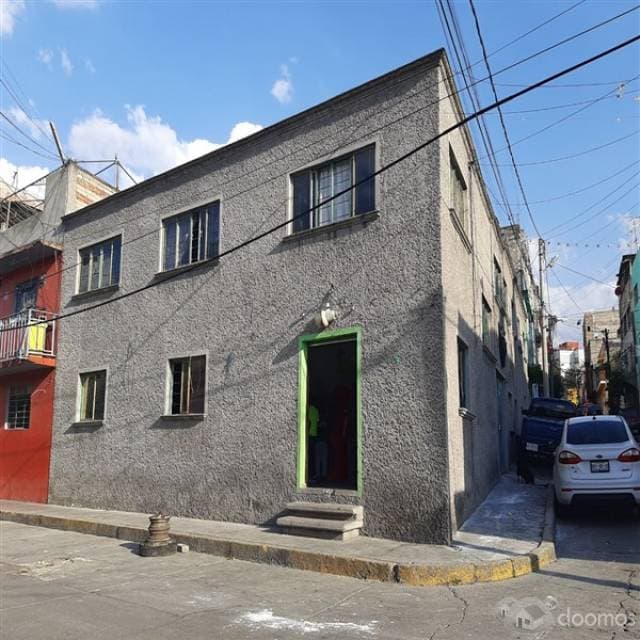 Casa tipo edificio - 1