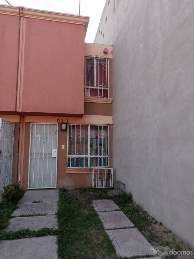 Bonita casa en venta héroes Tecámac, sección Bosques - 1