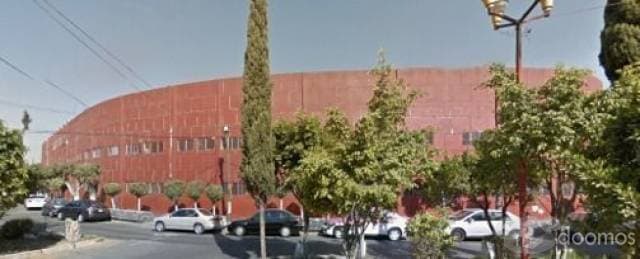 Escuela en Venta Factible para Plaza Comercial Bosques de Aragon - 1