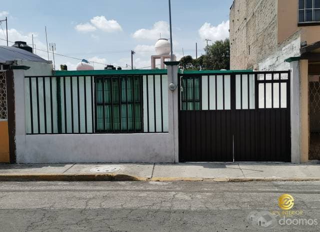 Casa en venta en Villa de las Flores Coacalco - 1