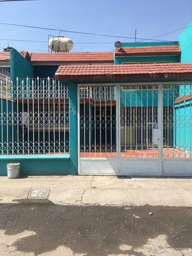 CASA SOLA 4 RECÁMARAS - 1