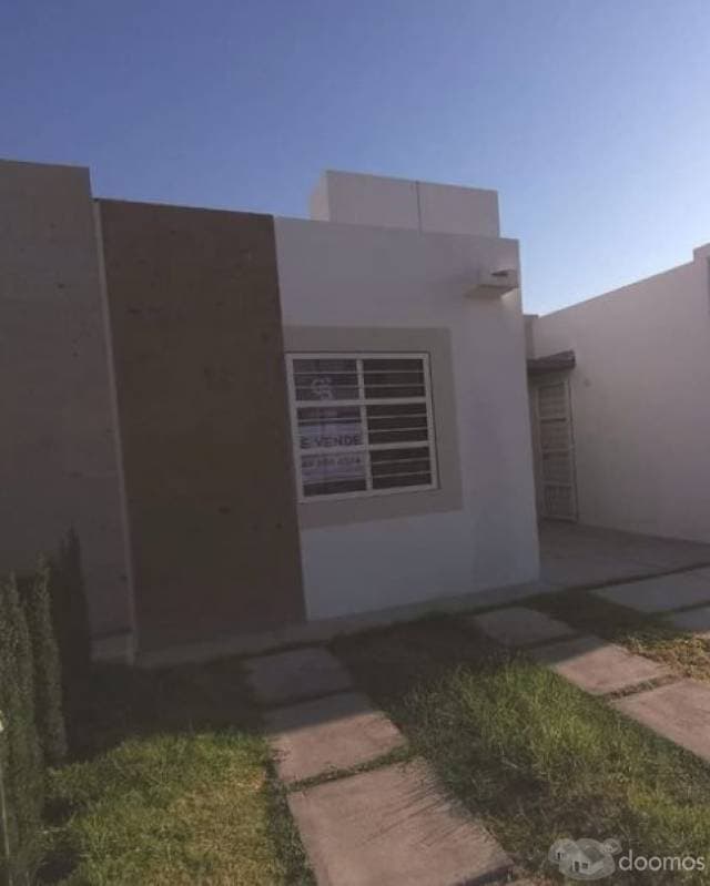 BONITA CASA EN LAS FUENTES - 1