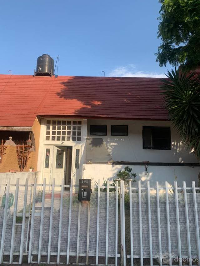 HERMOSA CASA EN LA ALTEÑA LOMAS VERDES UBICADISIMA CON SEGURIDAD COMPRAME - 1