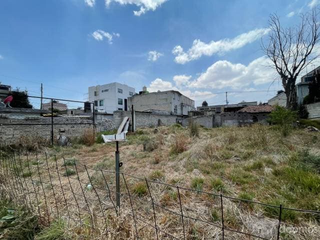Terreno de 260m2 en Remate a 20 metros de Calle indepéndencia y a 5 min del tren interurbano - 1