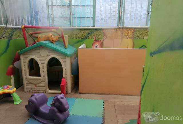 SE VENDE EDIFICIO/CASA PARA ESCUELA INFANTIL FUNCIONANDO EN CD. NEZA - 1