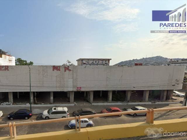 B707 Local comercial Bancario en Venta a 2 cuadras de la Playa Acapulco Guerrero - 1