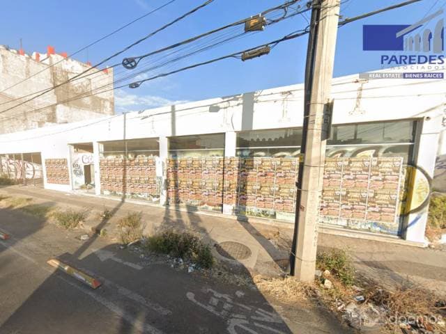 B710 Inmueble Comercial en Venta en Esquina Puebla - 1
