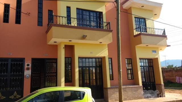 Casa en venta en esquina, San Ignacio Cerro Gordo, Jalisco - 1