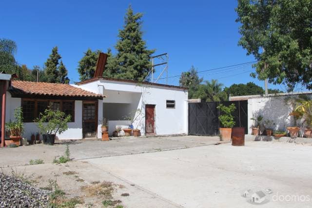 Propiedad de uso industrial para bodegas o fabrica - 1