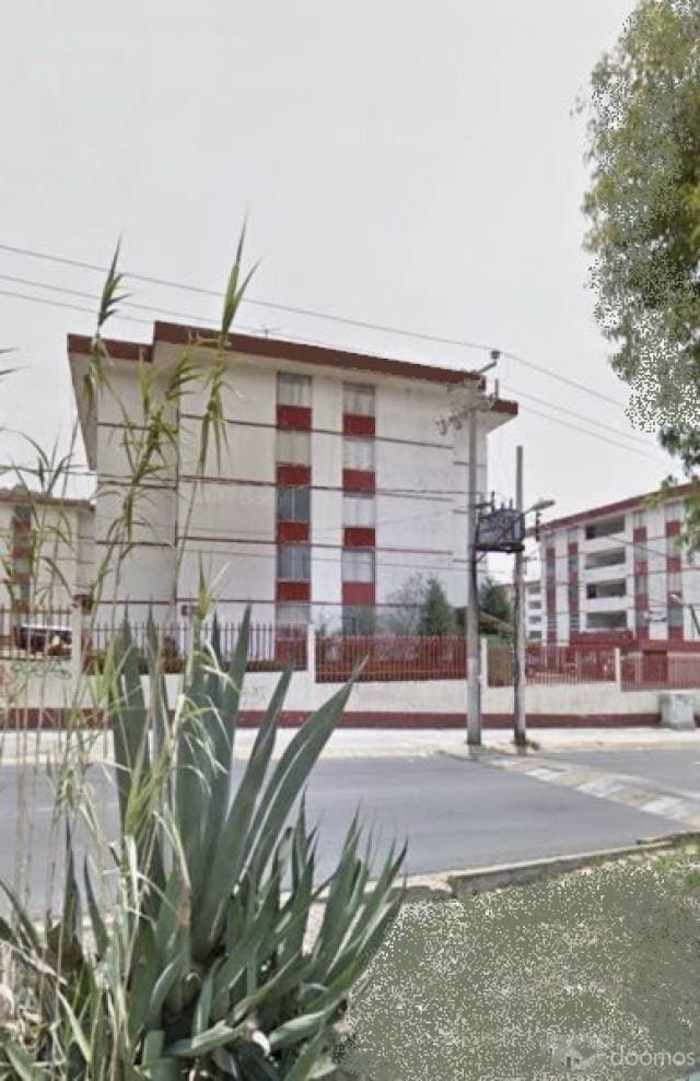 Departamento en venta sobre avenida principal - 1