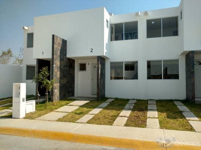 TU CASA EN UN OASIS,RESIDENCIAS DEL LAGO - 1